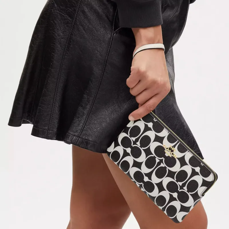 COACH Corner ZipWristlet Coated Canvas With Smooth Leather Wrist Bag Mahjong Clutch Small Size Women's Black-2