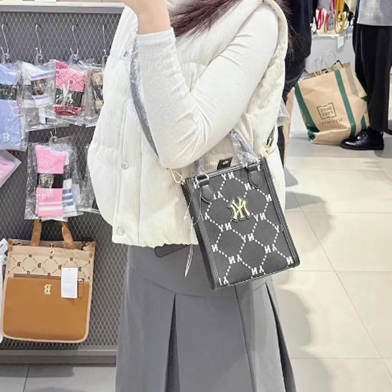 MLB PVC Tote Bag Shopping Bag Shoulder Bag Crossbody Bag Handbag Mini Unisex Black Gold-3