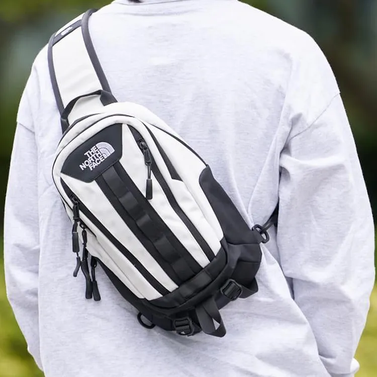 THE NORTH FACE Polyester Sling Bag Regular Unisex Ecru-3