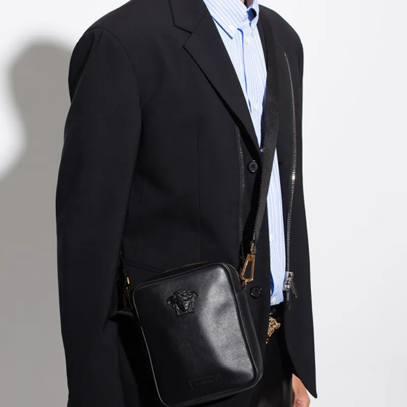VERSACE La Medusa Leather Shoulder Bag Crossbody Bag Small Size Men's Black-4