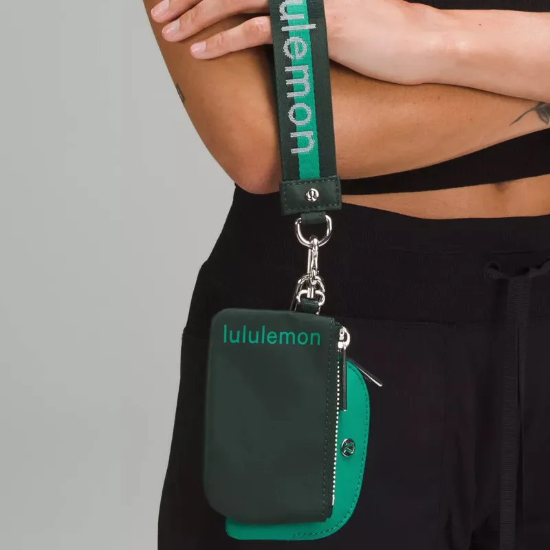 Lululemon Recycled Nylon Coin Purse Regular Women's Legacy Green & Cascadia Green & White-4