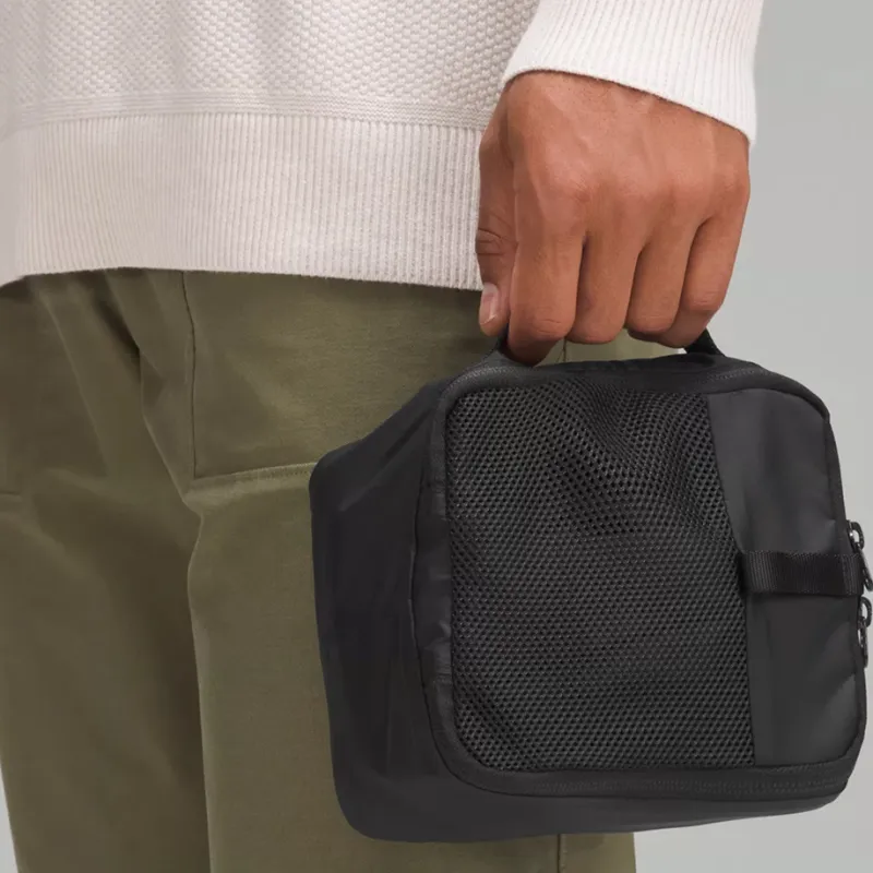 Lululemon Nylon Toiletry Bag Regular Unisex Black-3
