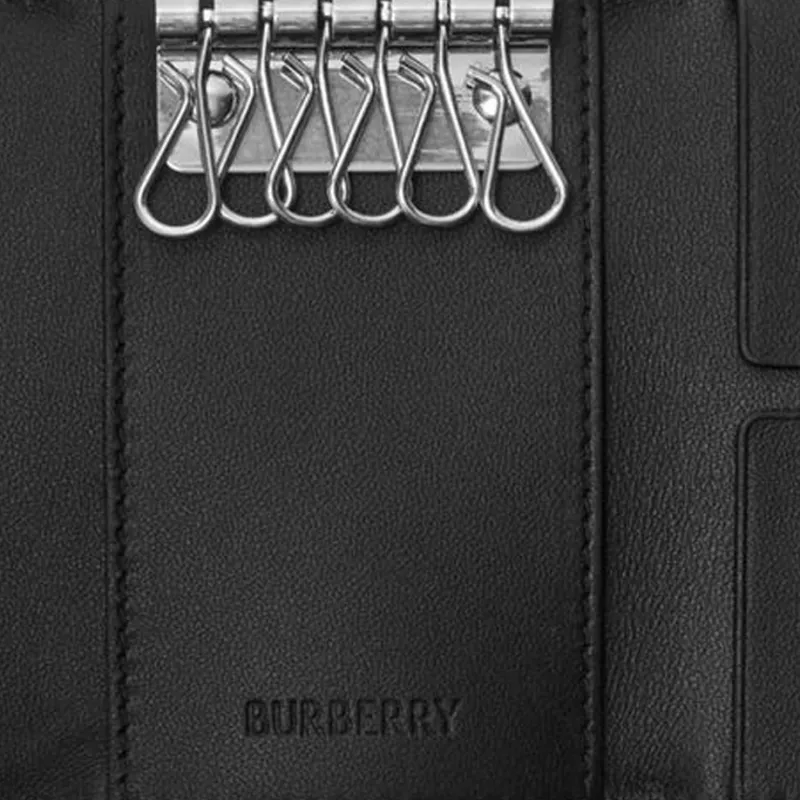 Burberry Grain Leather With Calfskin Key Pouch Unisex Black-4