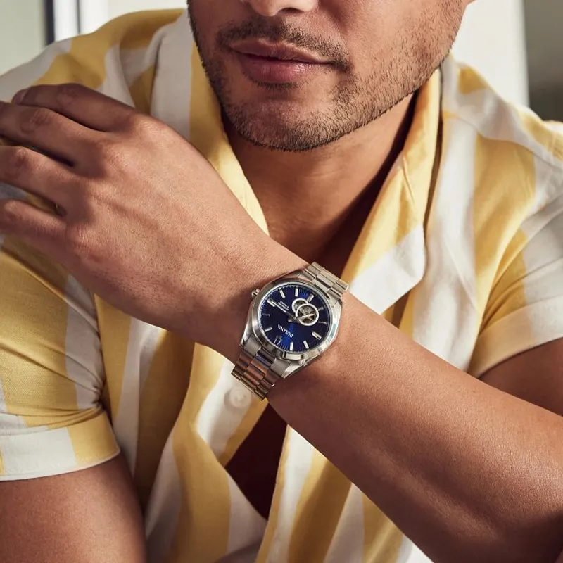 BULOVA Surveyor 96A275-3