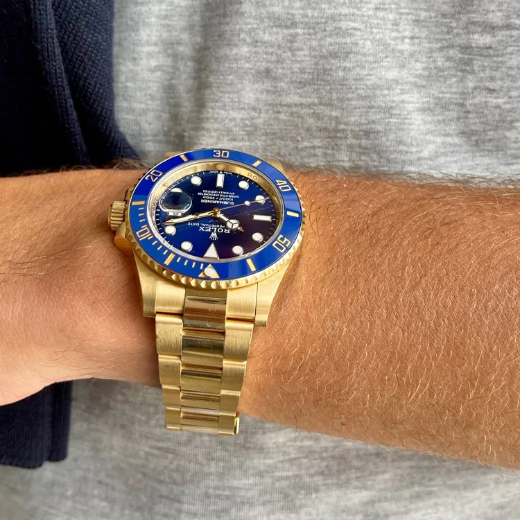 ROLEX Submariner Date 126618LB-4