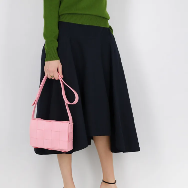 Bottega Veneta CASSETTE Sheepskin Tofu Bag, Handheld Bag, Shoulder Bag, Crossbody Bag Medium Size Women's Pink-5