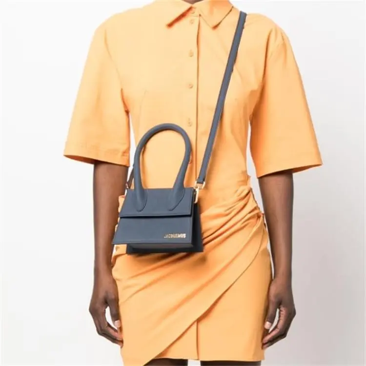 Jacquemus Cow Leather Shoulder Bag Crossbody Bag Handbag Medium Size Women's Blue-5