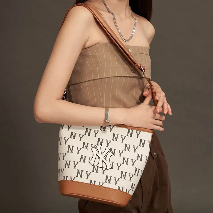 MLB Polyester Bucket Bags Shoulder Bag Crossbody Bag Regular Women's White-4