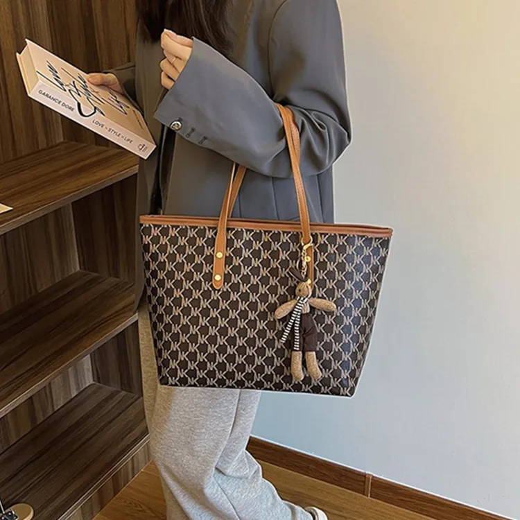 Dusen Kangaroo Pu Tote Bag, Shopping Bag, Shoulder Bag Regular Women's White/Black/Coffee-13