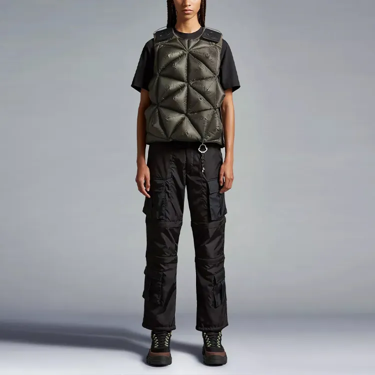 Moncler X Pharrell Holly Down Vest-3