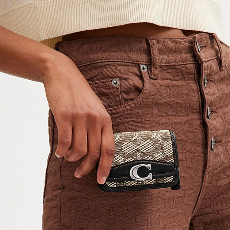 COACH Bandit Jacquard With Glove Tanned Leather Coin Purse Card Holder Fanny Pack Women's Black & Khaki-4