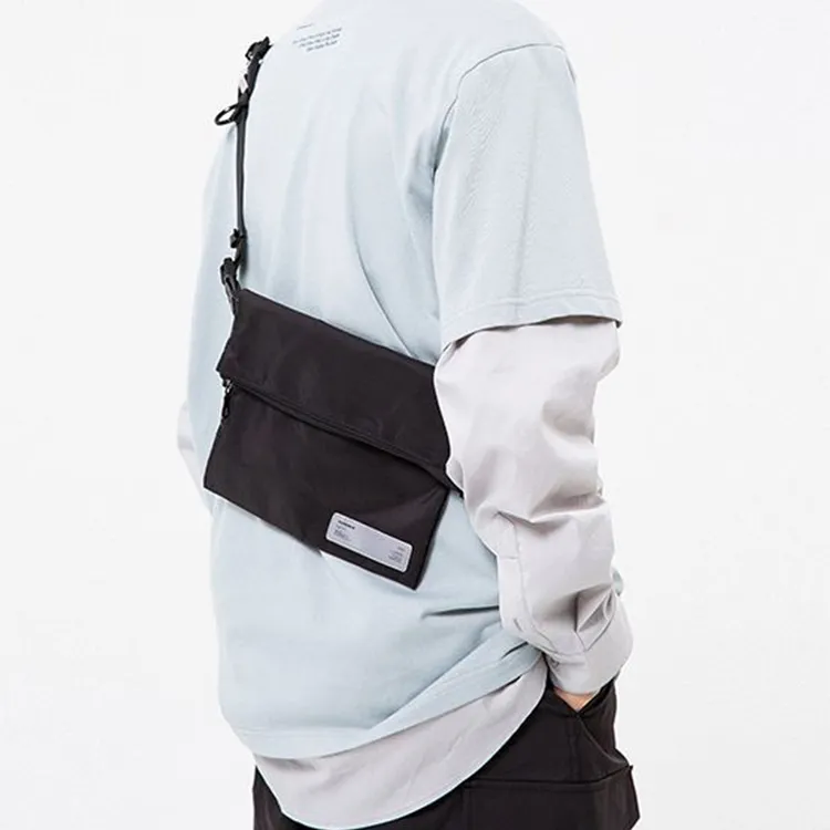 ROARINGWILD Crossbody Bags-4