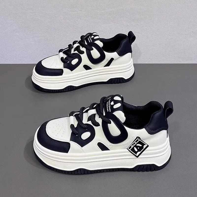 Luji Slip Resistant Low Top Skateboard Shoes Women's Black-3