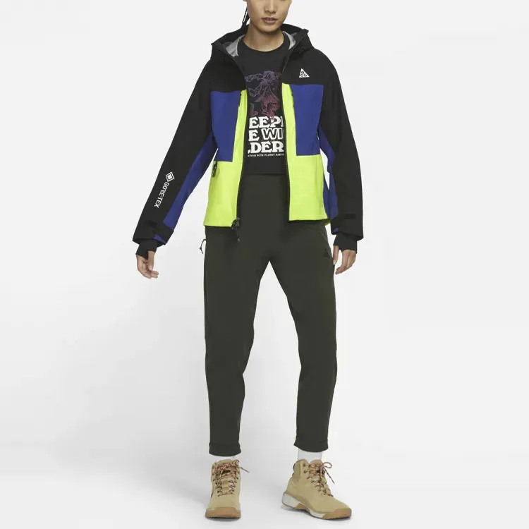 Nike ACG Jackets Women's Green-2