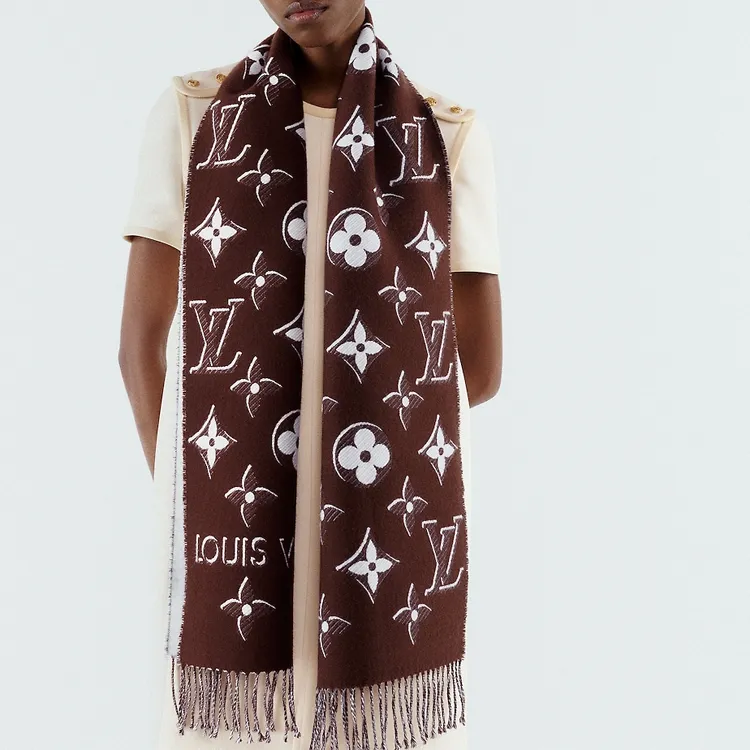 LOUIS VUITTON M78897 Lv Essential Shine Scarf-2