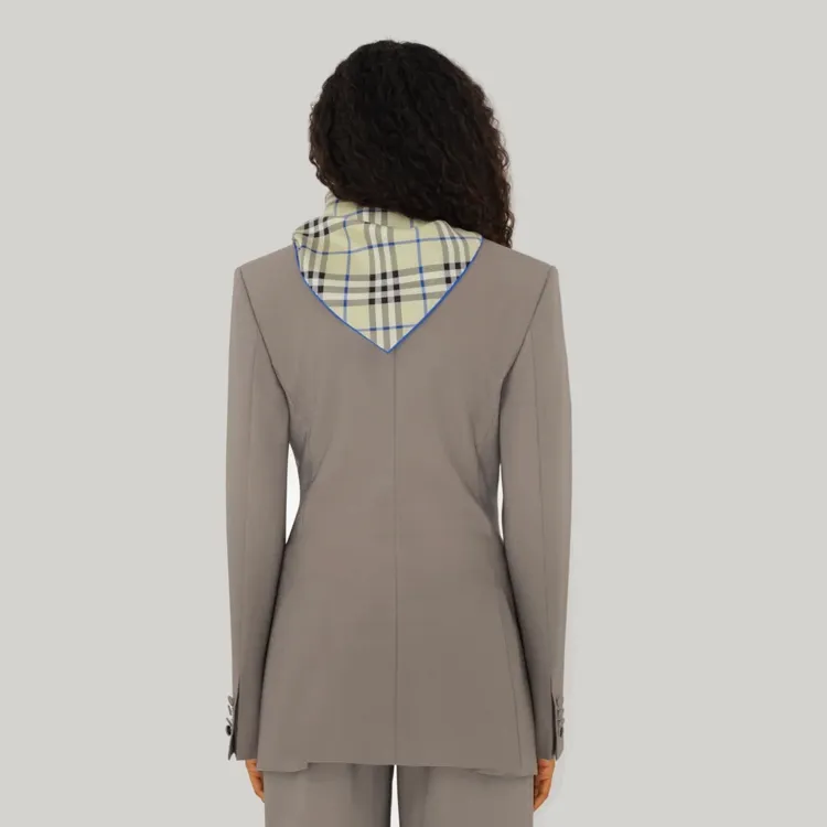 Burberry Vintage Check Finished Edge Scarf-3