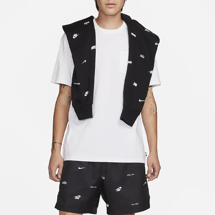Nike Sportswear Premium Essentials Men's Pocket T Shirt-2