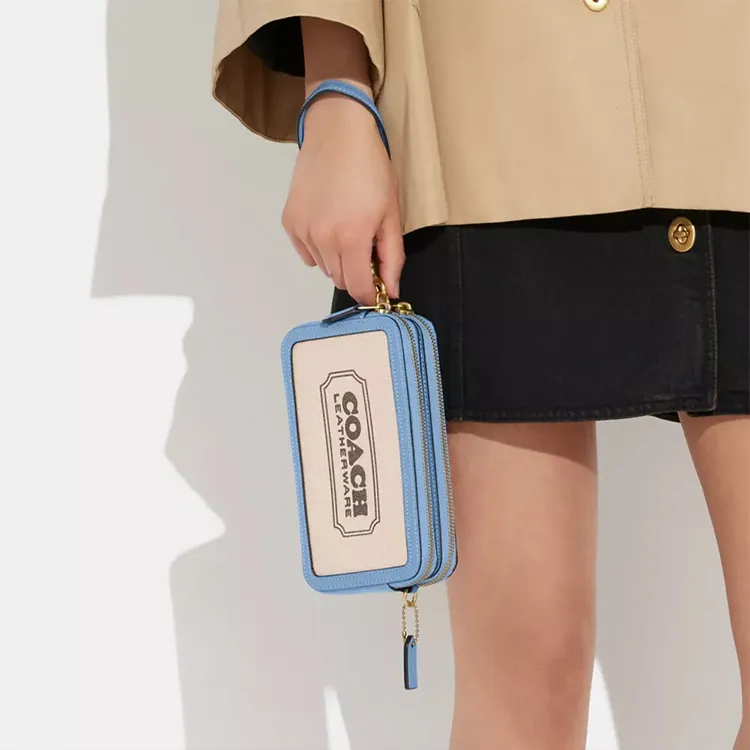 COACH Kira Canvas With Refined Calfskin Clutch Camera Bag, Shoulder Bag, Crossbody Bag Small Size Women's White & Blue-5
