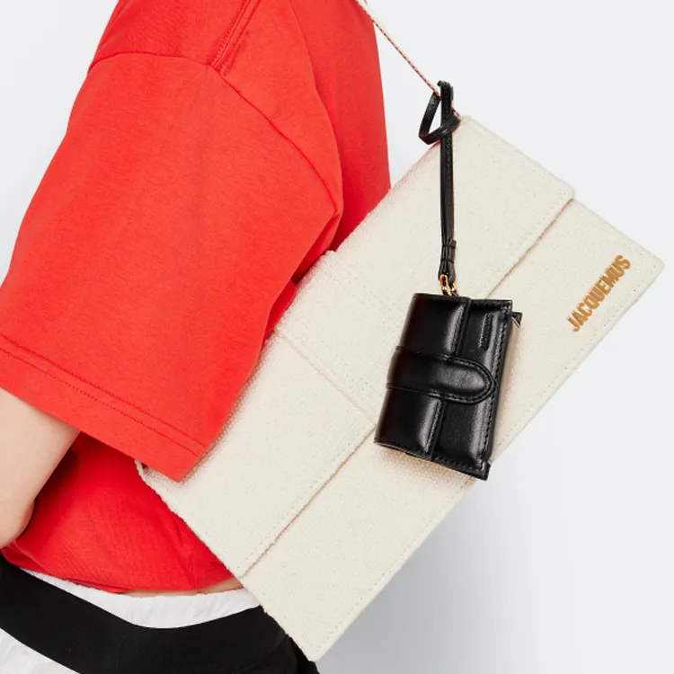 Jacquemus Le Porte Bambino AirPods Case-6
