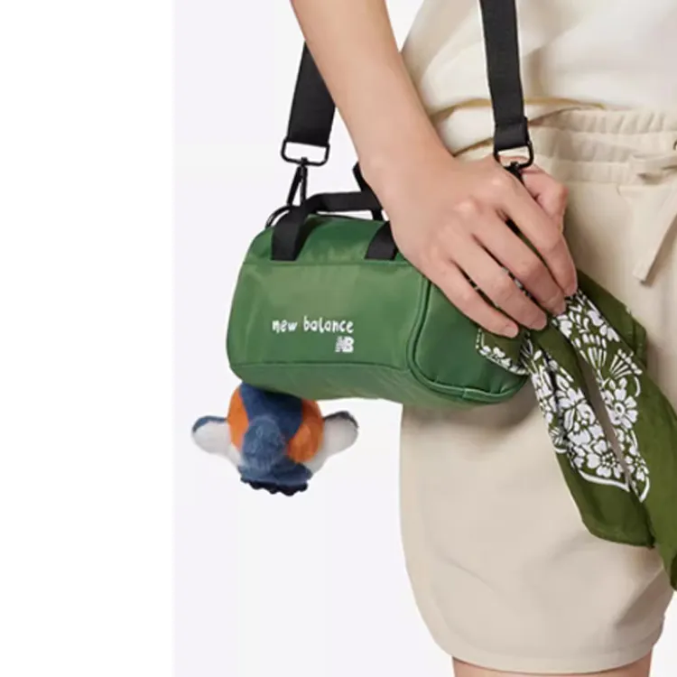 New Balance Fabric Shoulder Bag Crossbody Bag Regular Unisex Green-2