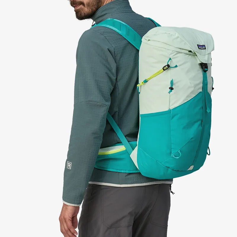 Patagonia Recycled Nylon Outdoor Hiking Bag Backpacks Regular Unisex Light Green-3