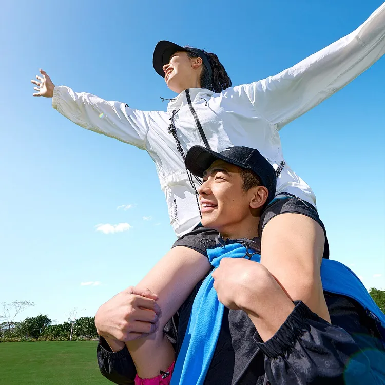 LiNing Fitness Series UV Protection Sun Protection Clothing Men's Standard White-2