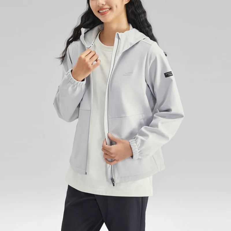 Skechers Outdoor Hiking Thermal, Waterproof, Windproof Windbreaker Jacket Women's Light Gray-1