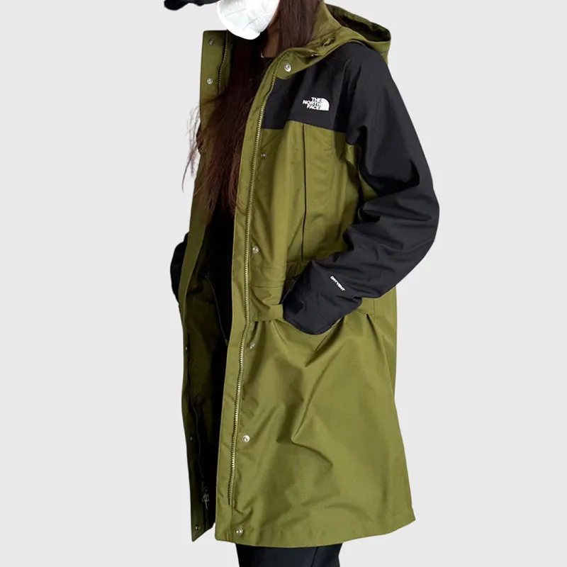THE NORTH FACE Water Resistant Windbreaker Jacket Women's Green-1
