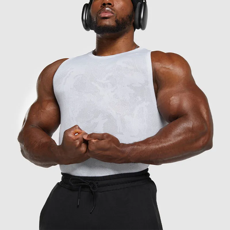 GYMSHARK GEO SEAMLESS TANK Tank Tops Men's White-2