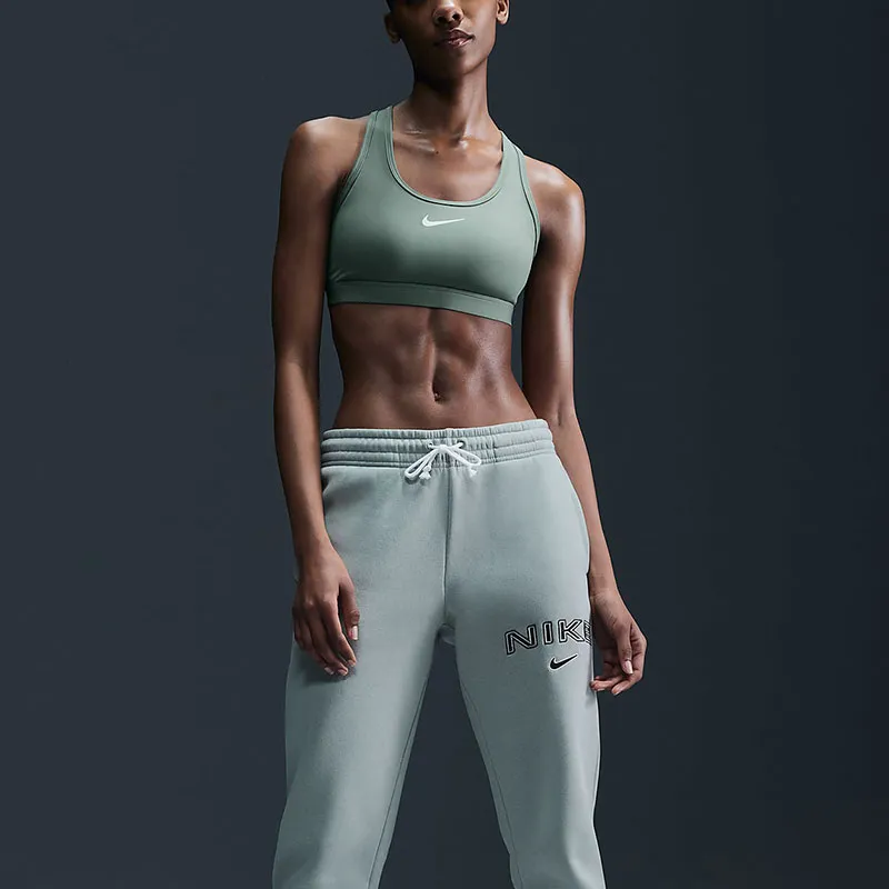 Nike Swoosh Medium Support Women's Padded Sports Bra-2