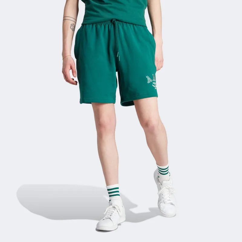 Adidas Originals Casual Shorts Men Green-1