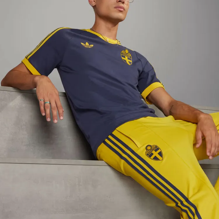 Adidas Originals Sweden Adicolor 3 Stripes T Shirt T Shirt Men's Dark Blue-3