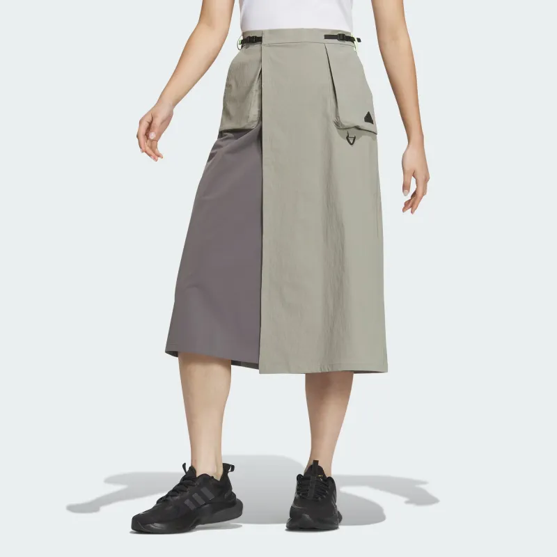 【Adidas コリア】 City Escape Woven Skirt adidas City Escape Woven Skirt - Grey | adidas UAE