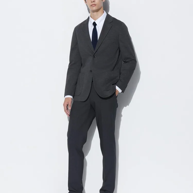 UNIQLO Business Suit Unisex Dark Gray-1