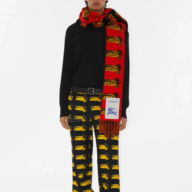 Burberry Knit Scarves Unisex Red-3