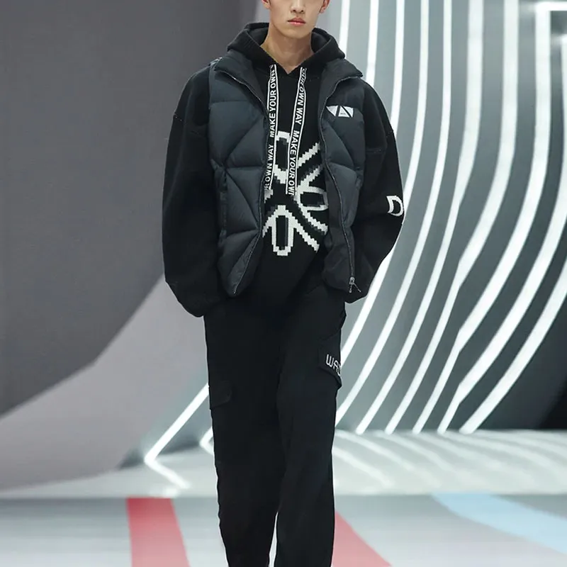 LiNing Cyril Artist Collaborative Collection Wade Collection Vest Unisex Black-2