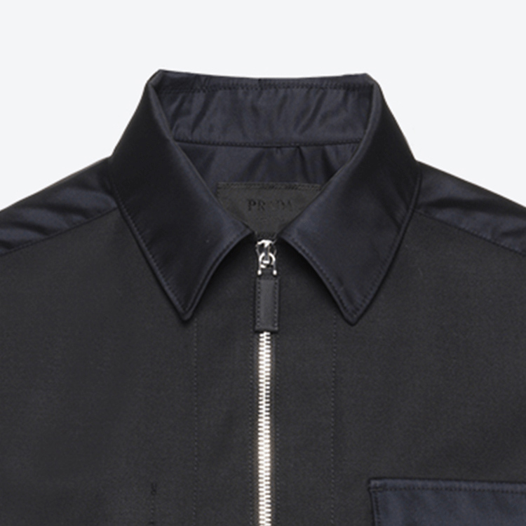 PRADA トライアンクルロコストライフスカト 【関税込】 PRADA プラダ トライアングル ロゴ レザー サンダル レディース