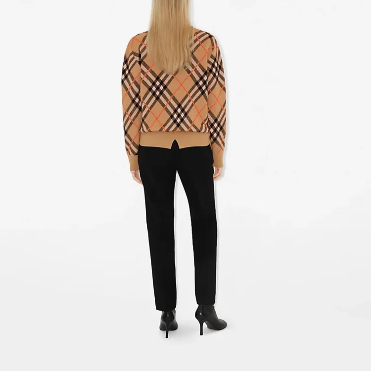 Burberry Essentials Ww Long Sleeve Crew Top Sand Ip Check-3