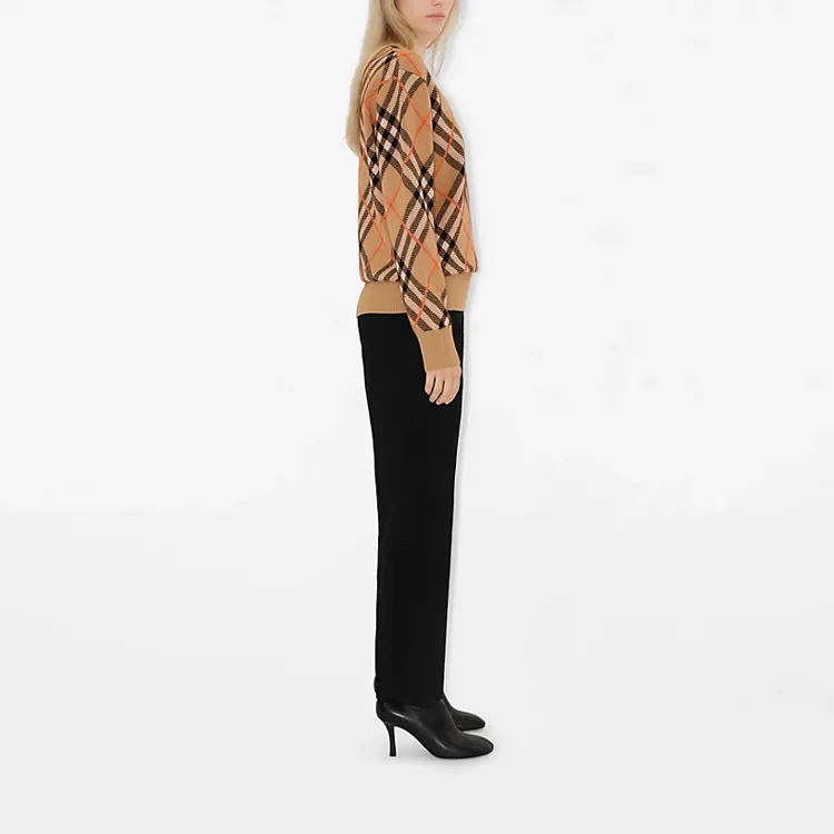Burberry Essentials Ww Long Sleeve Crew Top Sand Ip Check-4