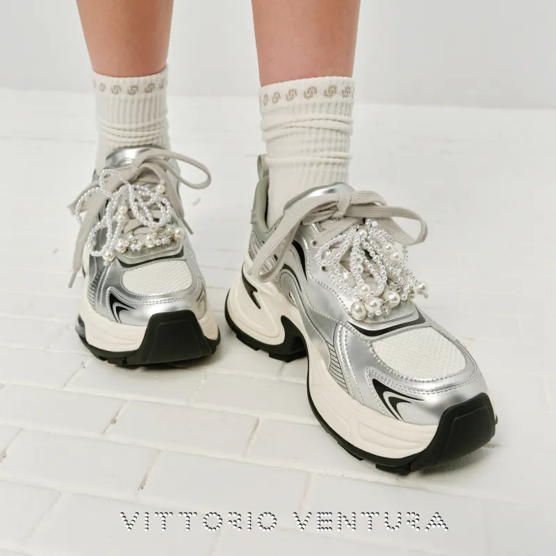VITTORIO VENTURA Low Top Chunky Sneakers Women's Silver Black White-3