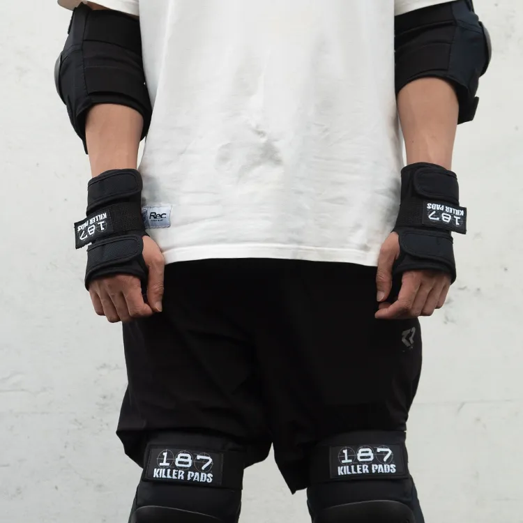 Carver Skateboard Protective Gears-3