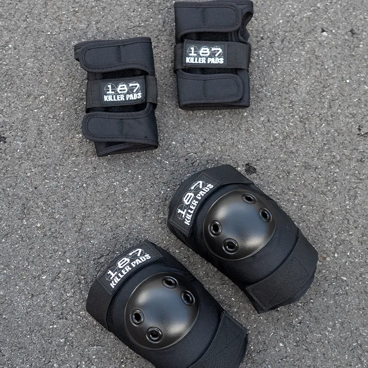 Carver Skateboard Protective Gears-2