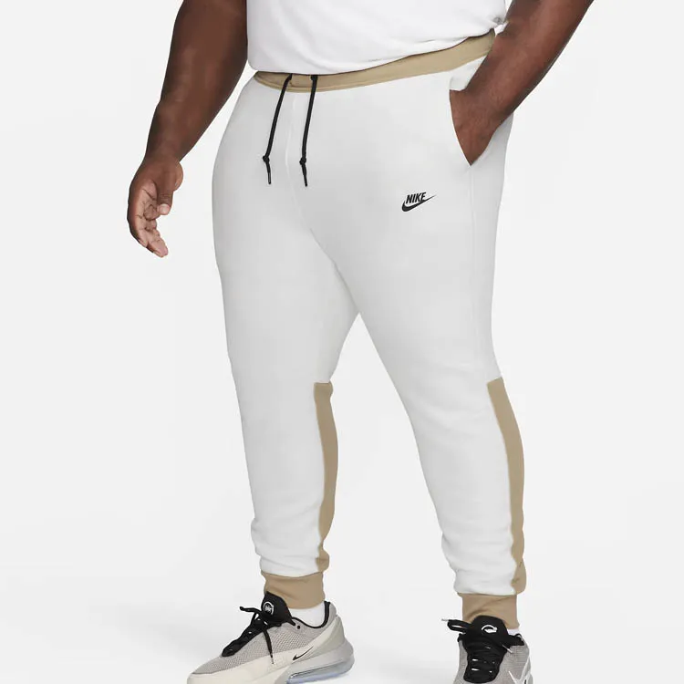 Nike Sportswear Tech Fleece Joggers-3