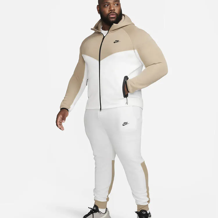 Nike Sportswear Tech Fleece Joggers-5
