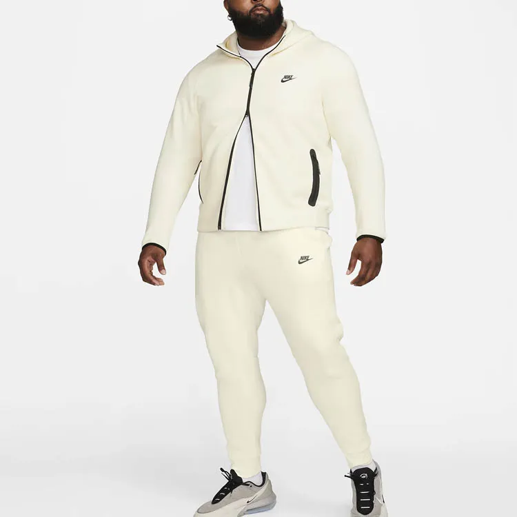 Nike Sportswear Tech Fleece Joggers-5