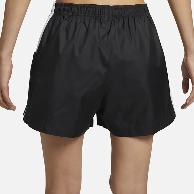 Nike Women'ss Logo Print Woven Shorts Black-4