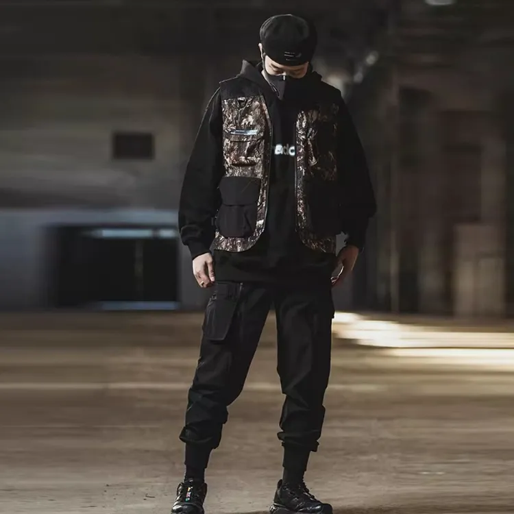 ENSHADOWER Vest Unisex Black With Camouflage-4