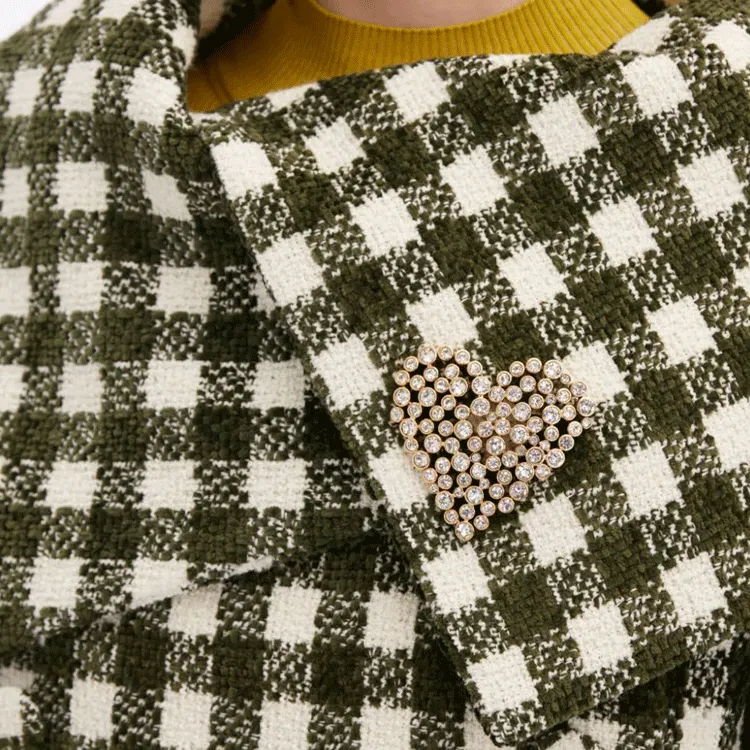 Oscar De La Renta Crystal Heart Brooch-2