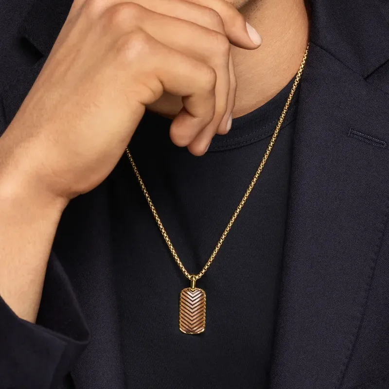 David Yurman 18kt Yellow Gold Chevron tag Tiger eye Pendant-5