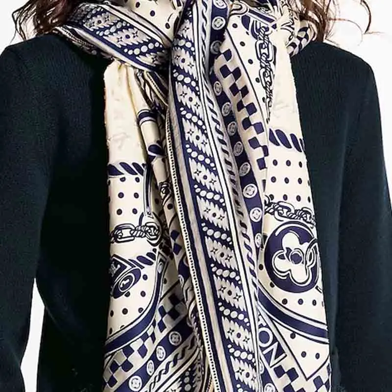 LOUIS VUITTON Ocean Bandana Shawl-3
